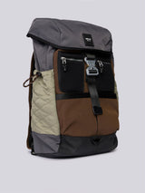 Outdoor batoh s více kapsami