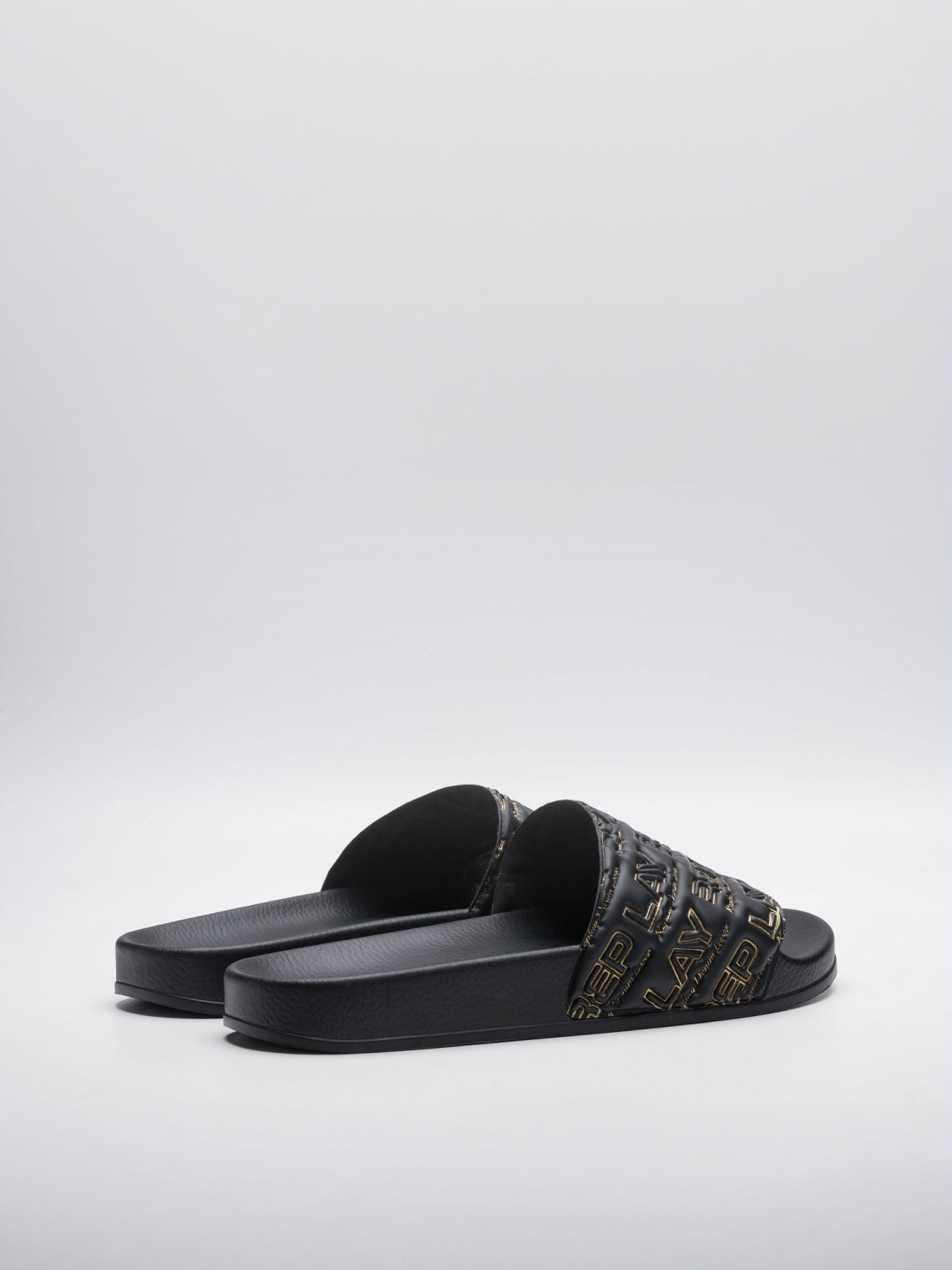 PÁNSKÉ PANTOFLE S VÝRAZNÝM LOGEM