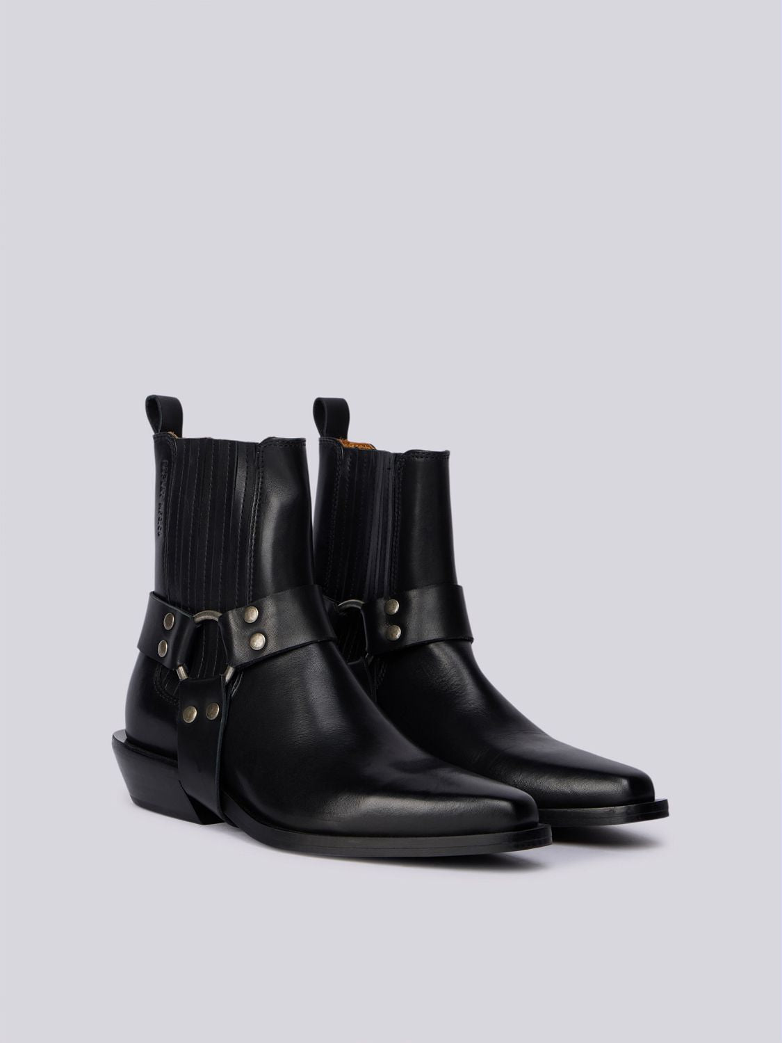 Kožené kotníkové boty s přezkami