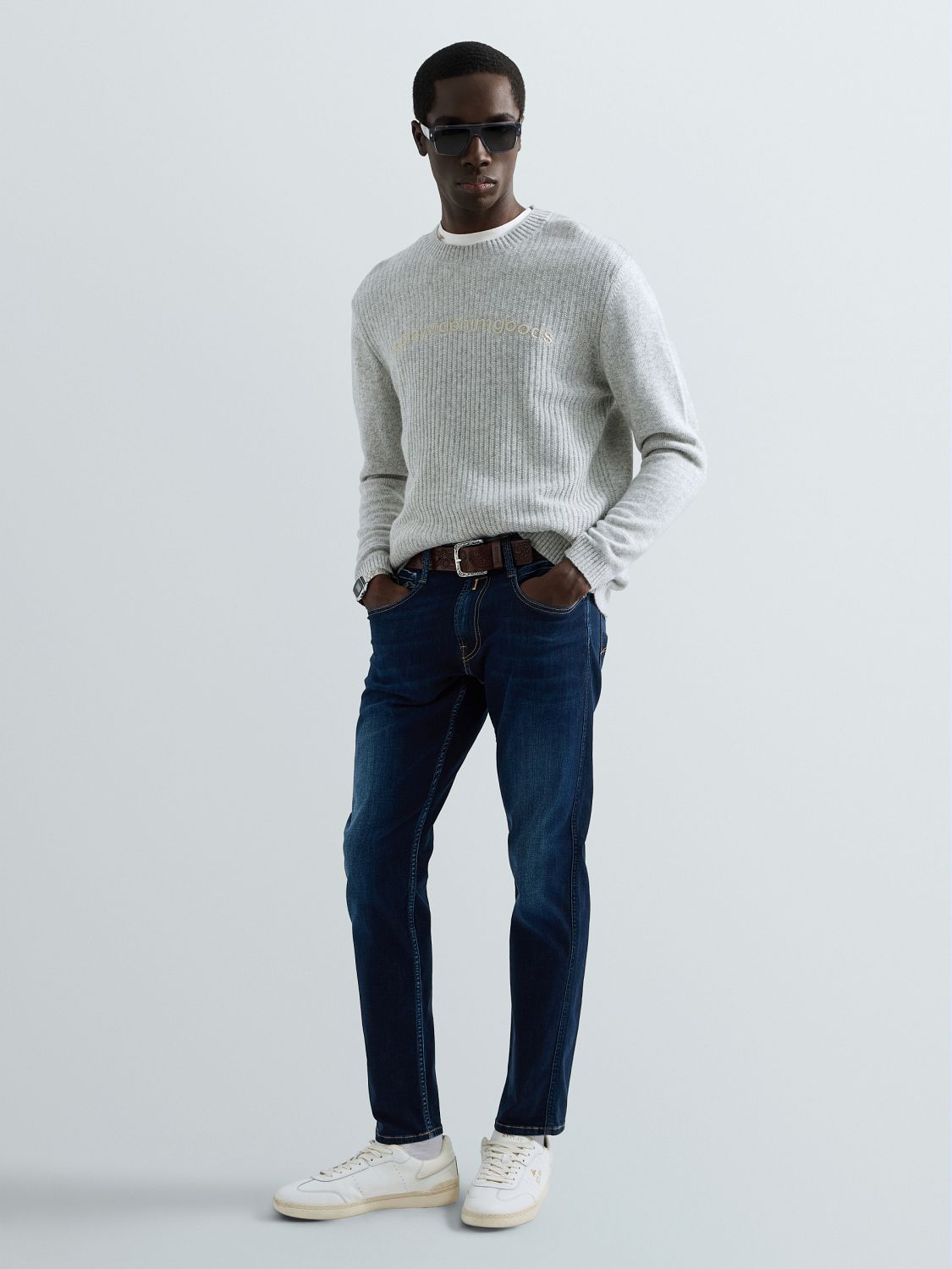 ANBASS – PÁNSKÉ SLIM FIT DŽÍNY REPLAY – TMAVĚ MODRÉ