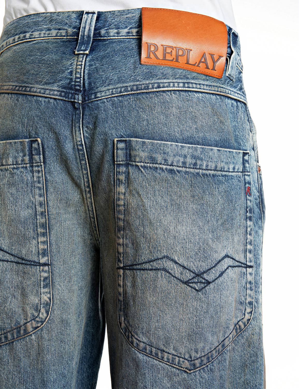 FERYS – PÁNSKÉ BAGGY FIT DŽÍNY REPLAY – SVĚTLE MODRÉ