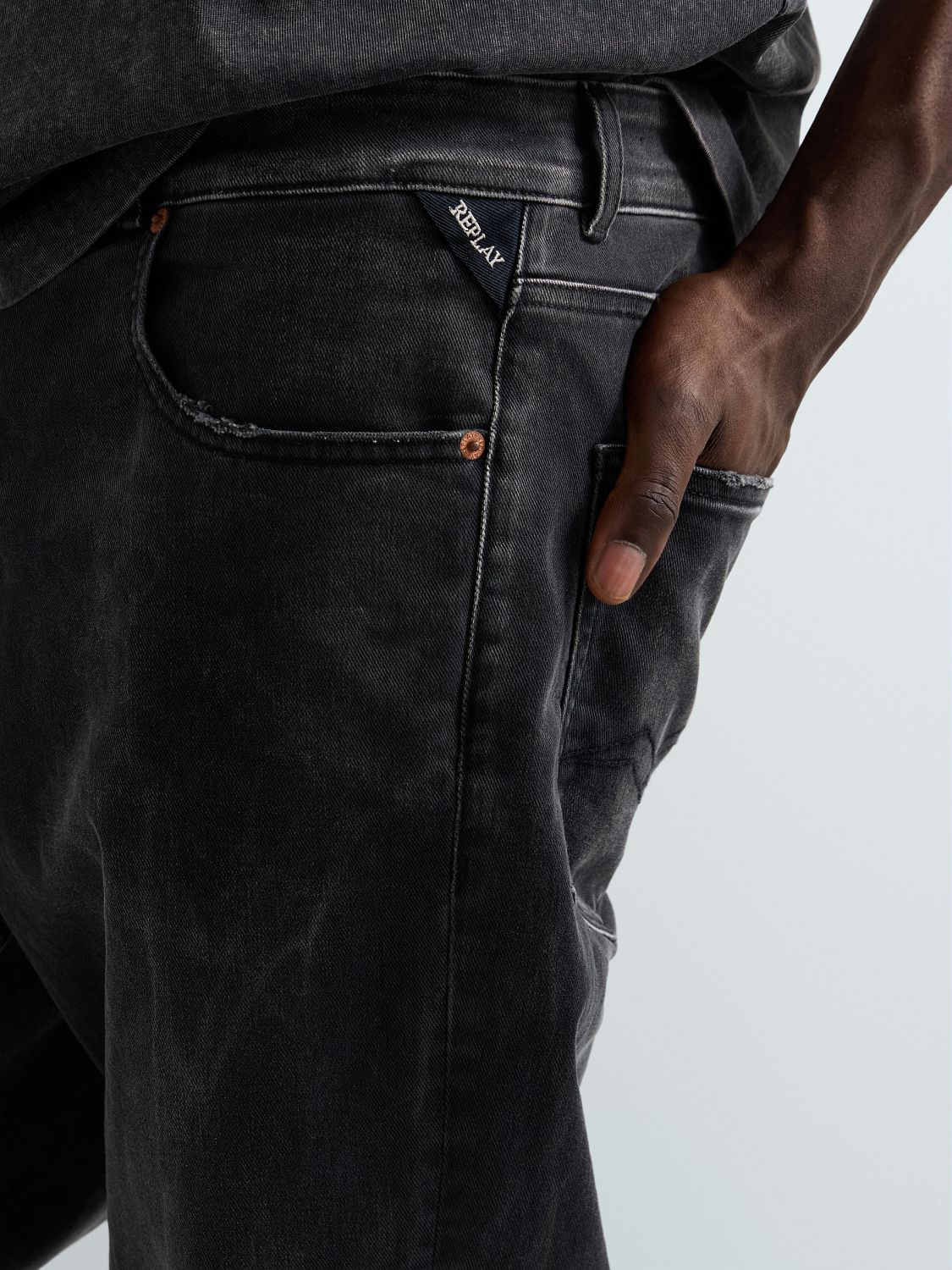 CLEY – PÁNSKÉ BOOTCUT DŽÍNY REPLAY – ČERNÉ