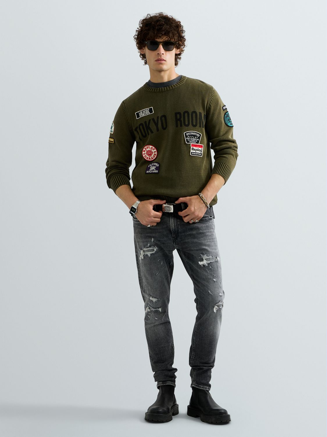 ENNYS – PÁNSKÉ SKINNY DŽÍNY REPLAY S OBNOŠENÝM EFEKTEM – ŠEDÉ