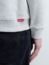 Pánská mikina s kulatým výstřihem a výšivkou