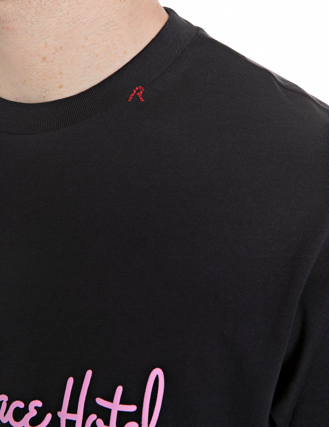 PÁNSKÉ TRIČKO S POTISKEM THE VENICE PALACE HOTEL