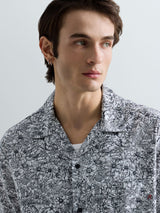 PÁNSKÁ KOŠILE REPLAY S CELOPLOŠNÝM POTISKEM