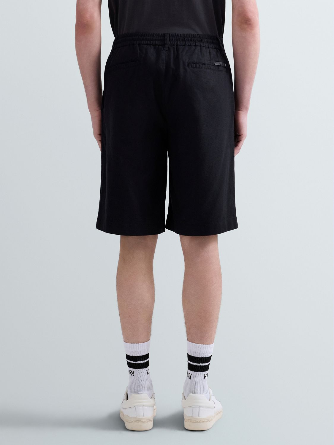 PÁNSKÉ TECH FLEECE KRAŤASY REGULAR FIT