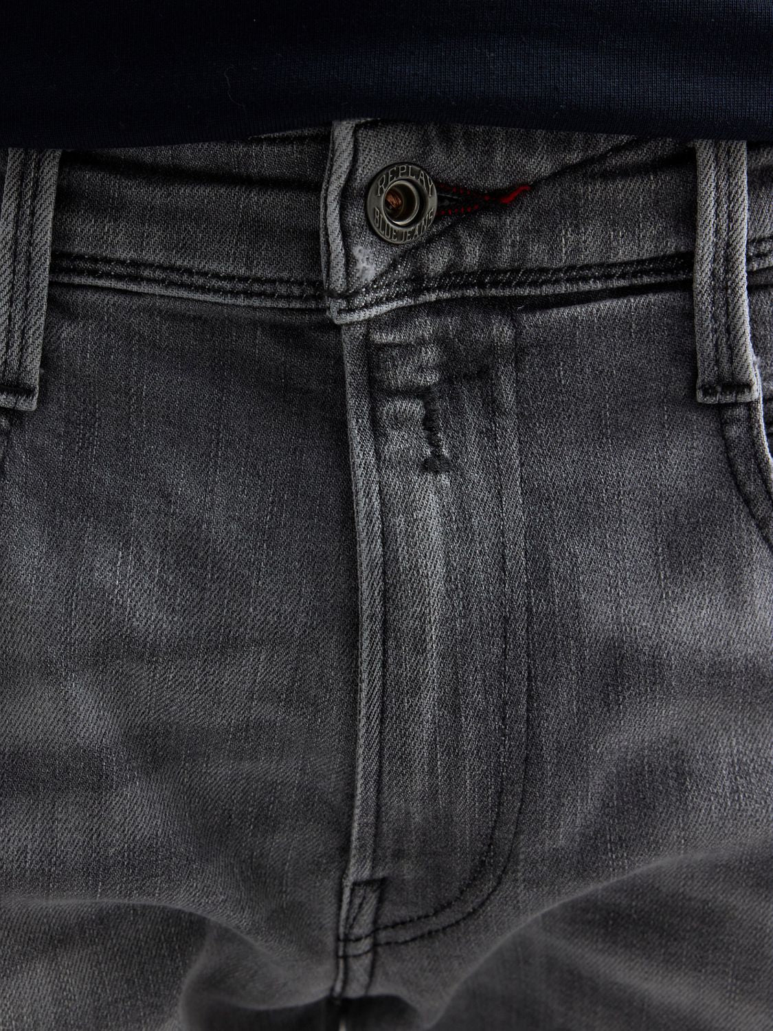 ANBASS – Džíny úzkého střihu