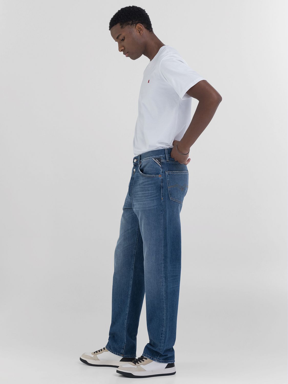 M9ZER01 – Džíny s rovným střihem