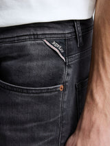 ČERNÉ DŽÍNOVÉ KRAŤASY REPLAY