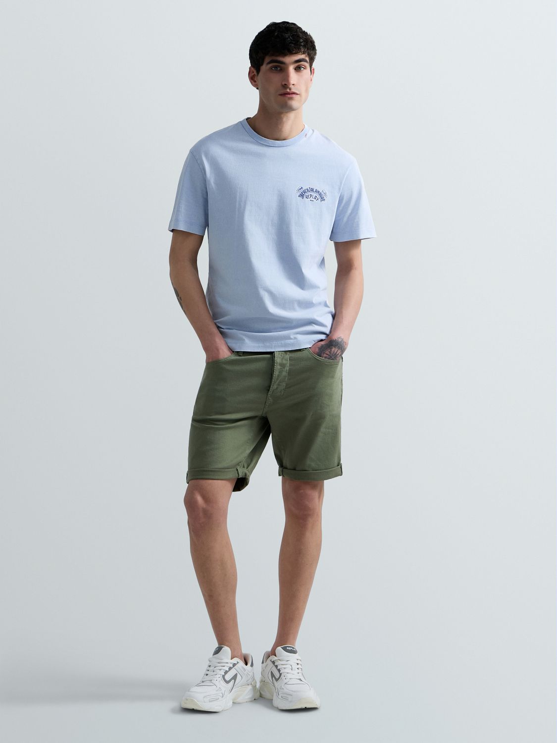 PÁNSKÉ DŽÍNOVÉ KRAŤASY REPLAY – ZÚŽENÝ STŘIH