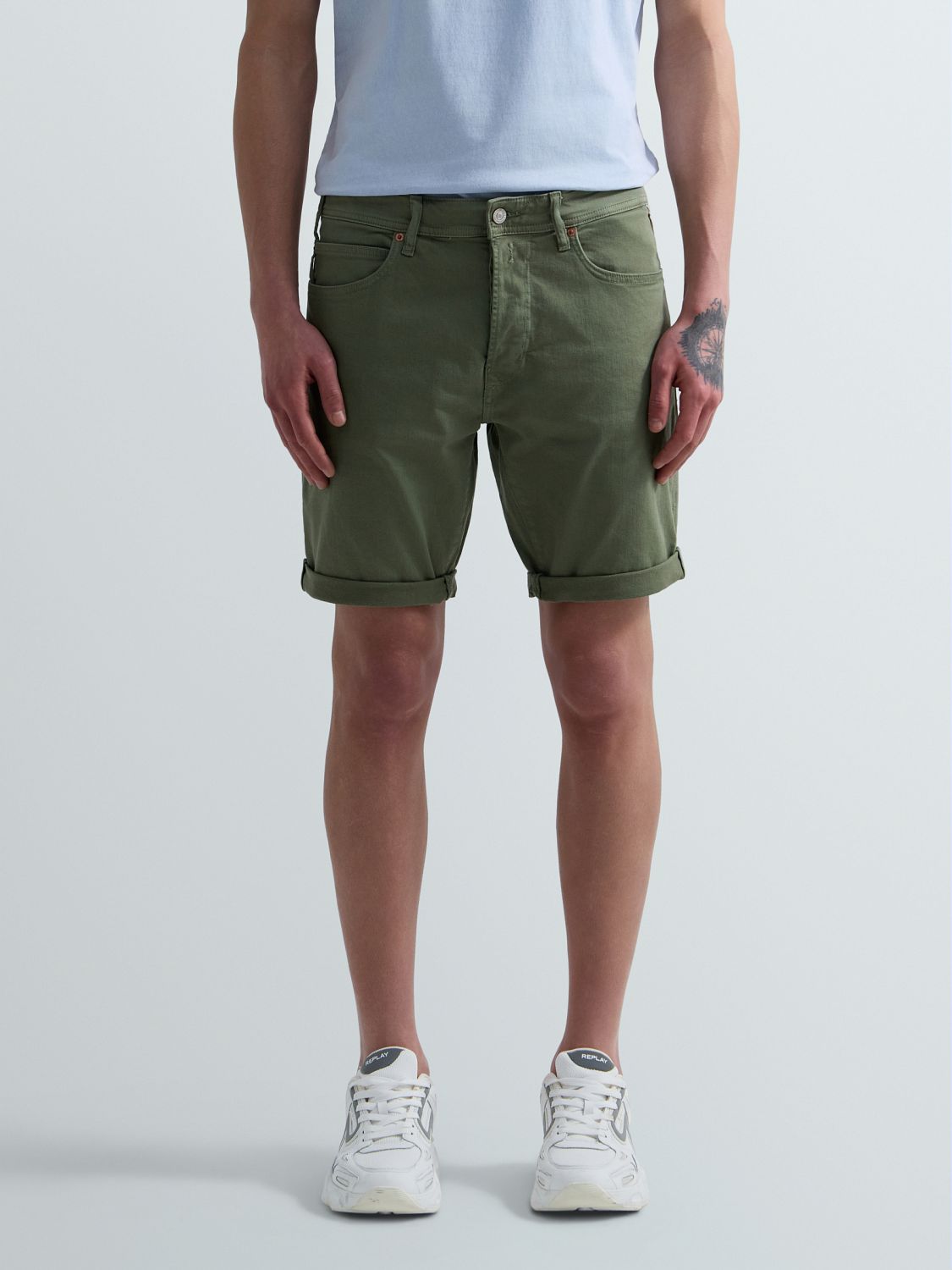 PÁNSKÉ DŽÍNOVÉ KRAŤASY REPLAY – ZÚŽENÝ STŘIH