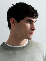 PÁNSKÝ ELEGANTNÍ SVETR S JEMNÝM LOGEM