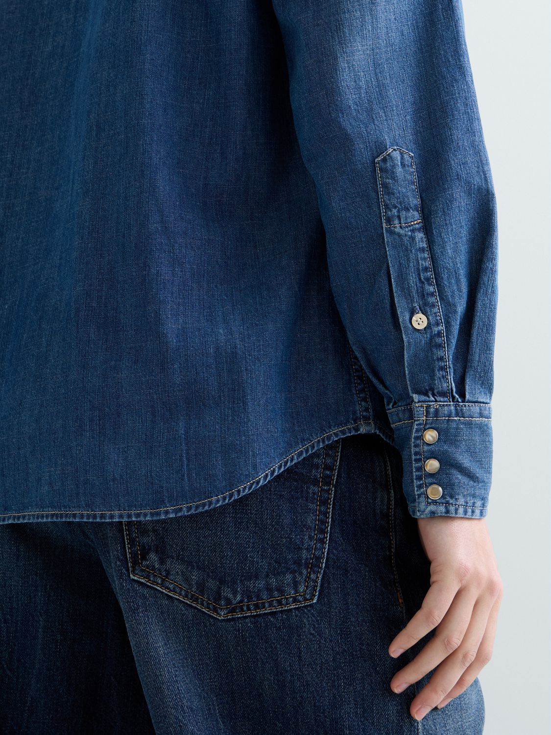 DÁMSKÁ DŽÍNOVÁ KOŠILE REPLAY OVERSIZE STŘIHU – MODRÁ