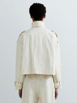 DÁMSKÁ CROPPED BUNDA S NÁPRSNÍMI KAPSAMI