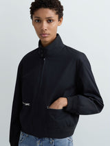 DÁMSKÁ LEHKÁ BUNDA NA ZIP