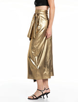 ZLATÁ SUKNĚ S ASYMETRICKÝM STŘIHEM