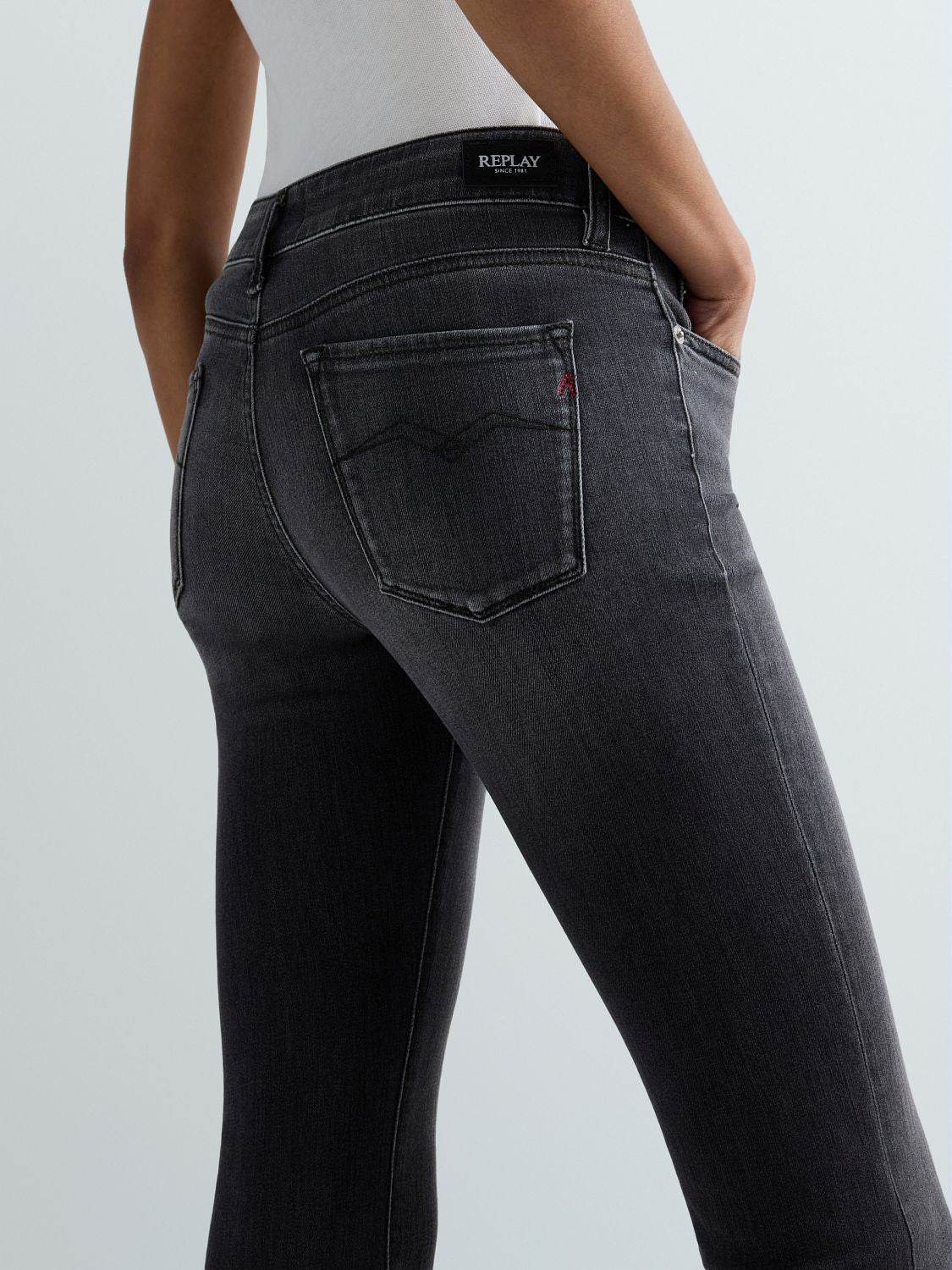 JOELLA – Džíny do zvonového střihu