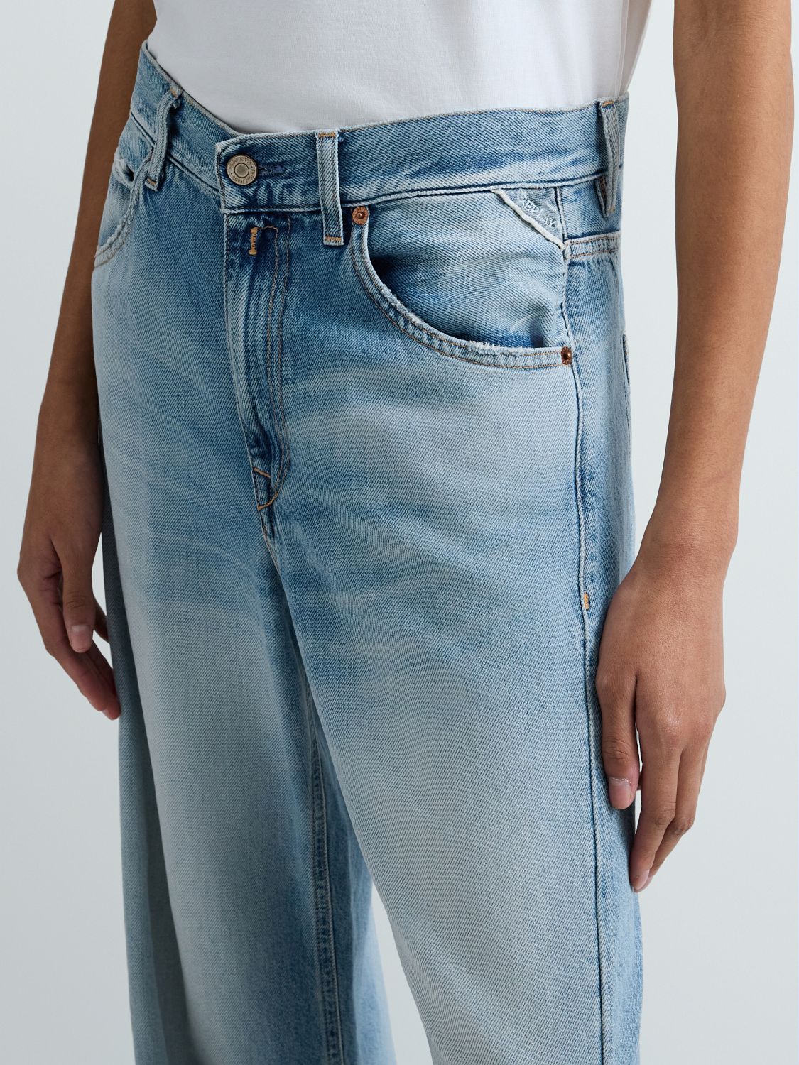 NARJA – Džíny s nízkým pasem a volnými nohavicemi