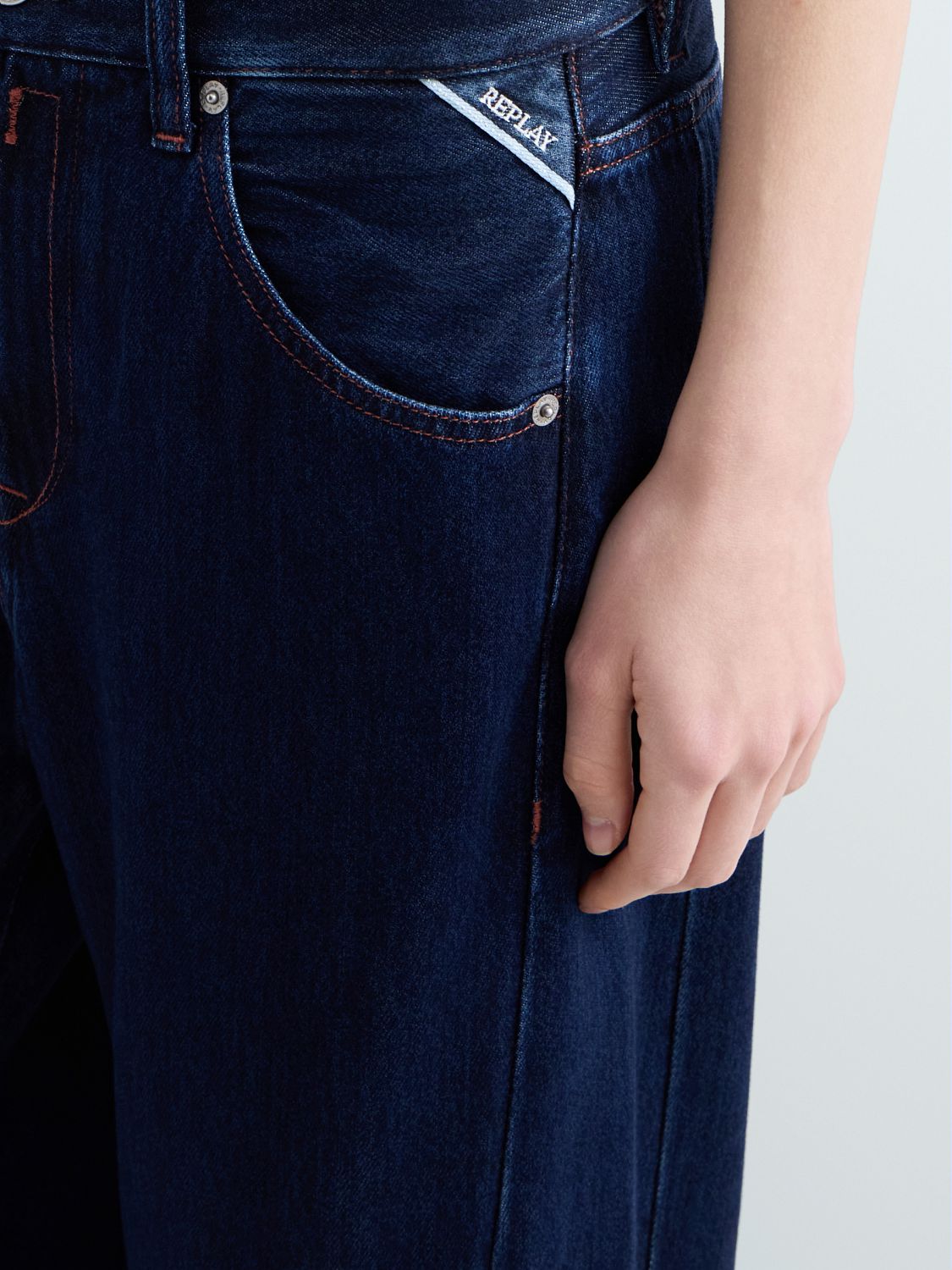 NARJA – Džíny s nízkým pasem a volnými nohavicemi