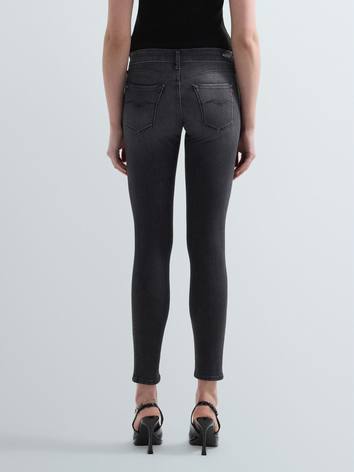 NEW LUZ – Džíny úzkého střihu