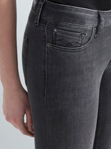 NEW LUZ – Džíny úzkého střihu