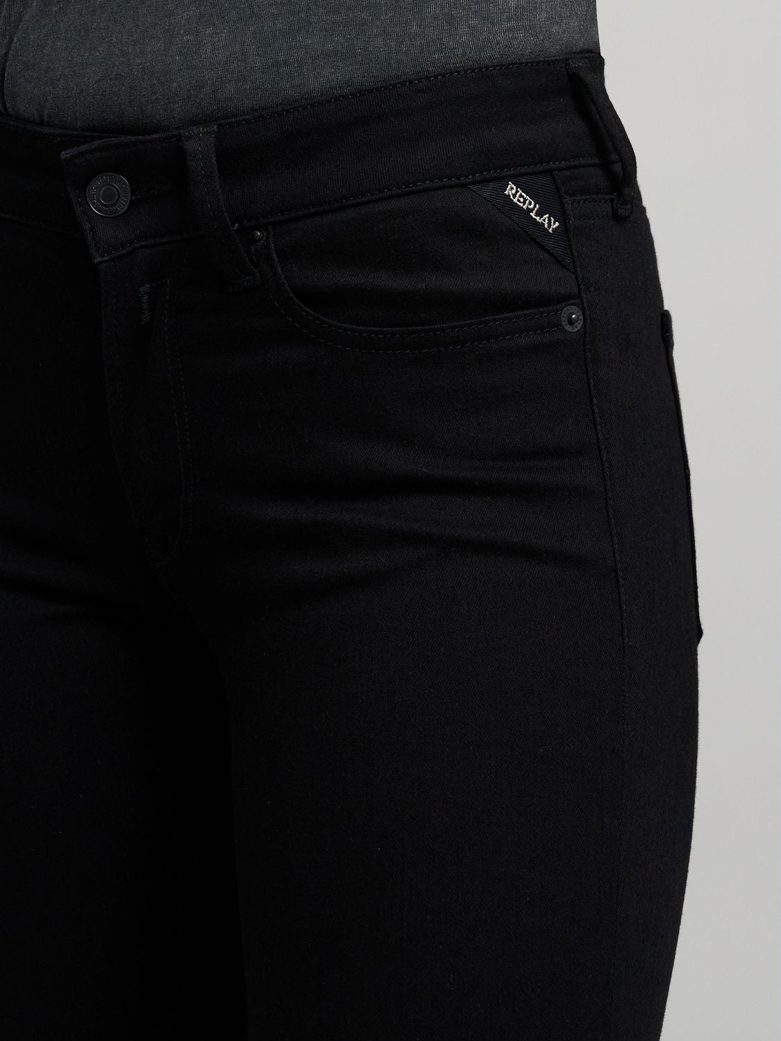 NEW LUZ – Džíny úzkého střihu